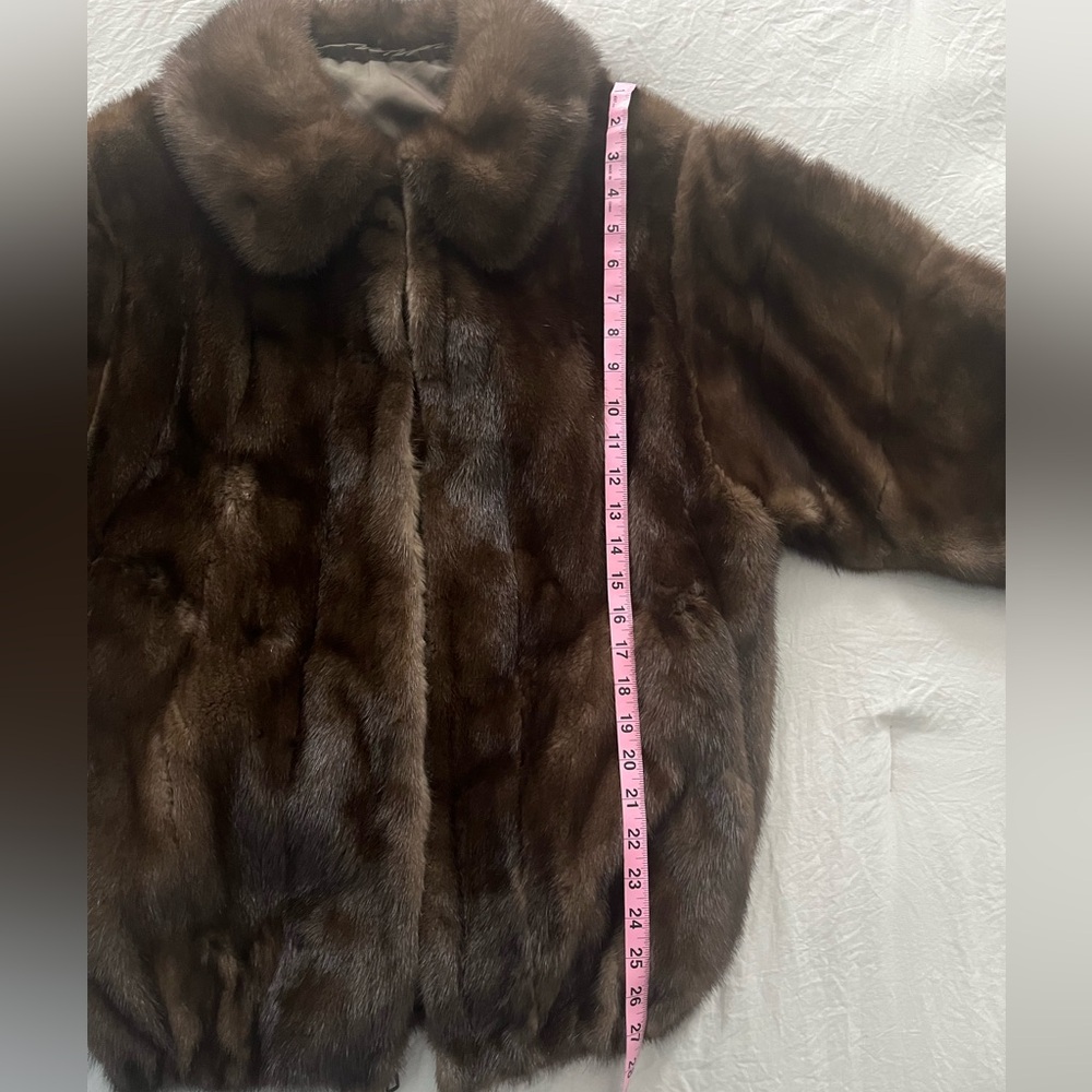 Luxurious Vintage Dark Brown Mink Fur Jacket - Picture 4 of 12